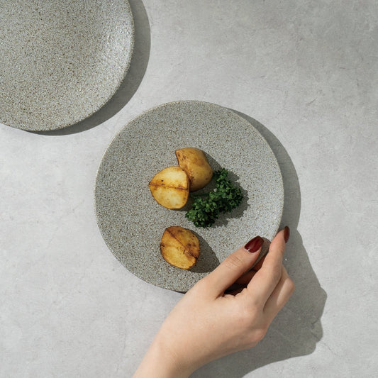 石のような表情が魅力|ソフィー