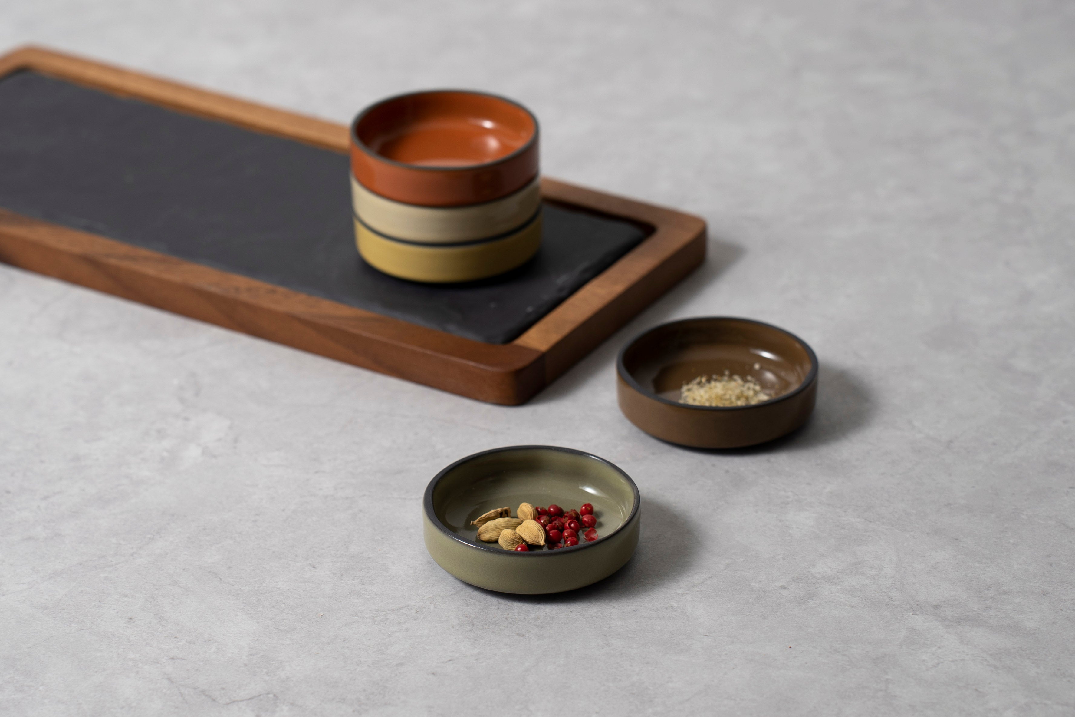 少しずつ集める喜びを感じて 豆皿 編 – 一流レストラン愛用 モダン和