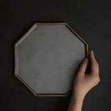 アニス 八角プレート 24cm(ブラウン)