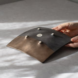 奏(sou) スクエアプレート21cm(ゴールド/ブラック)