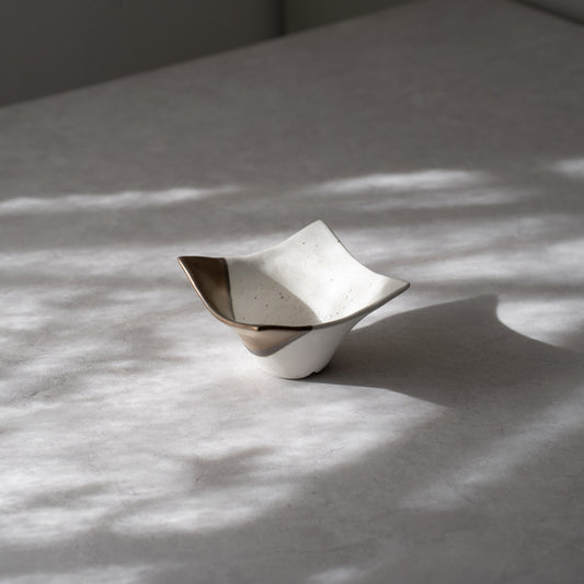 奏(sou) 角小鉢11cm(ゴールド/ホワイト)