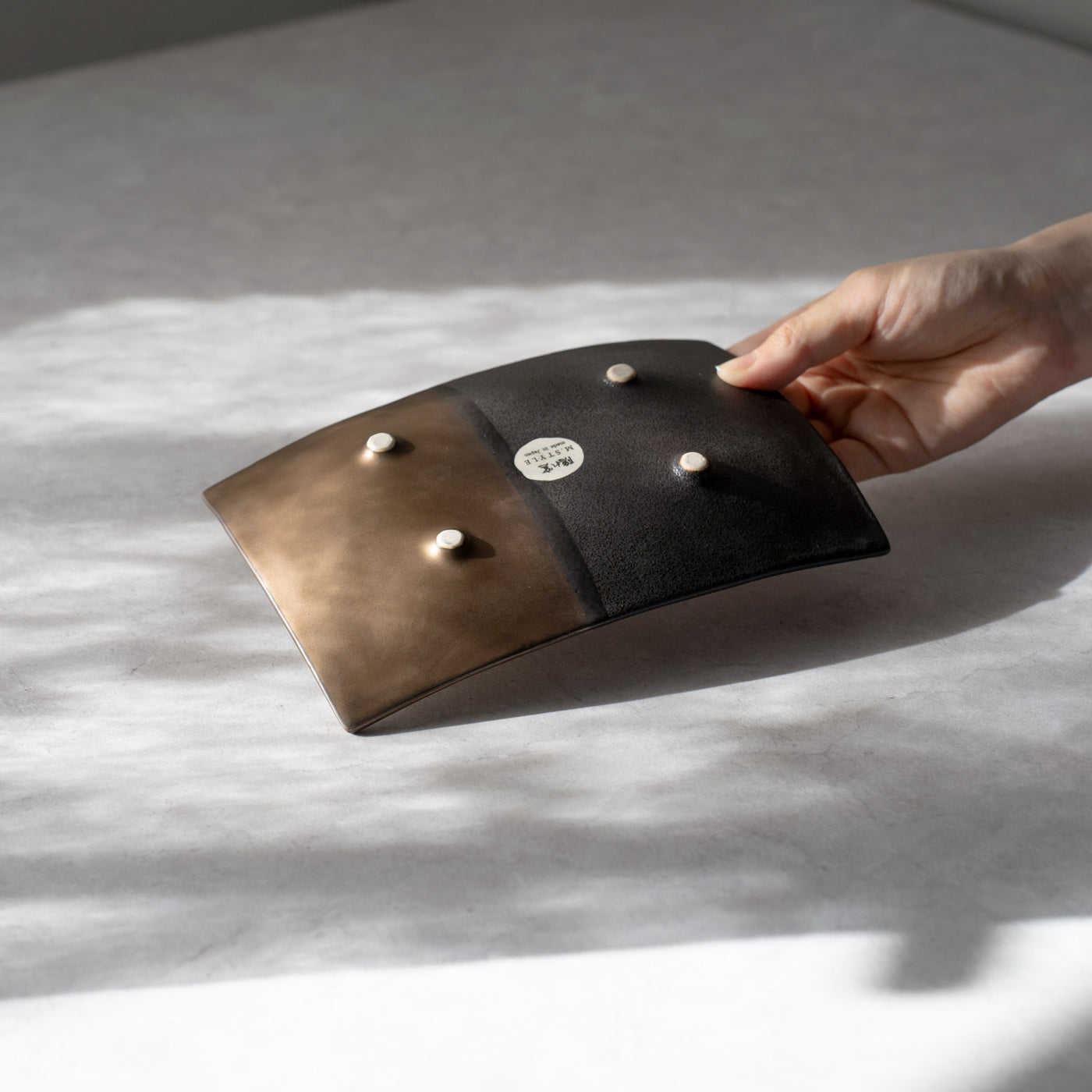 奏（sou） 長角皿21cm（ゴールド/ブラック） – 皿・プレート – 一流