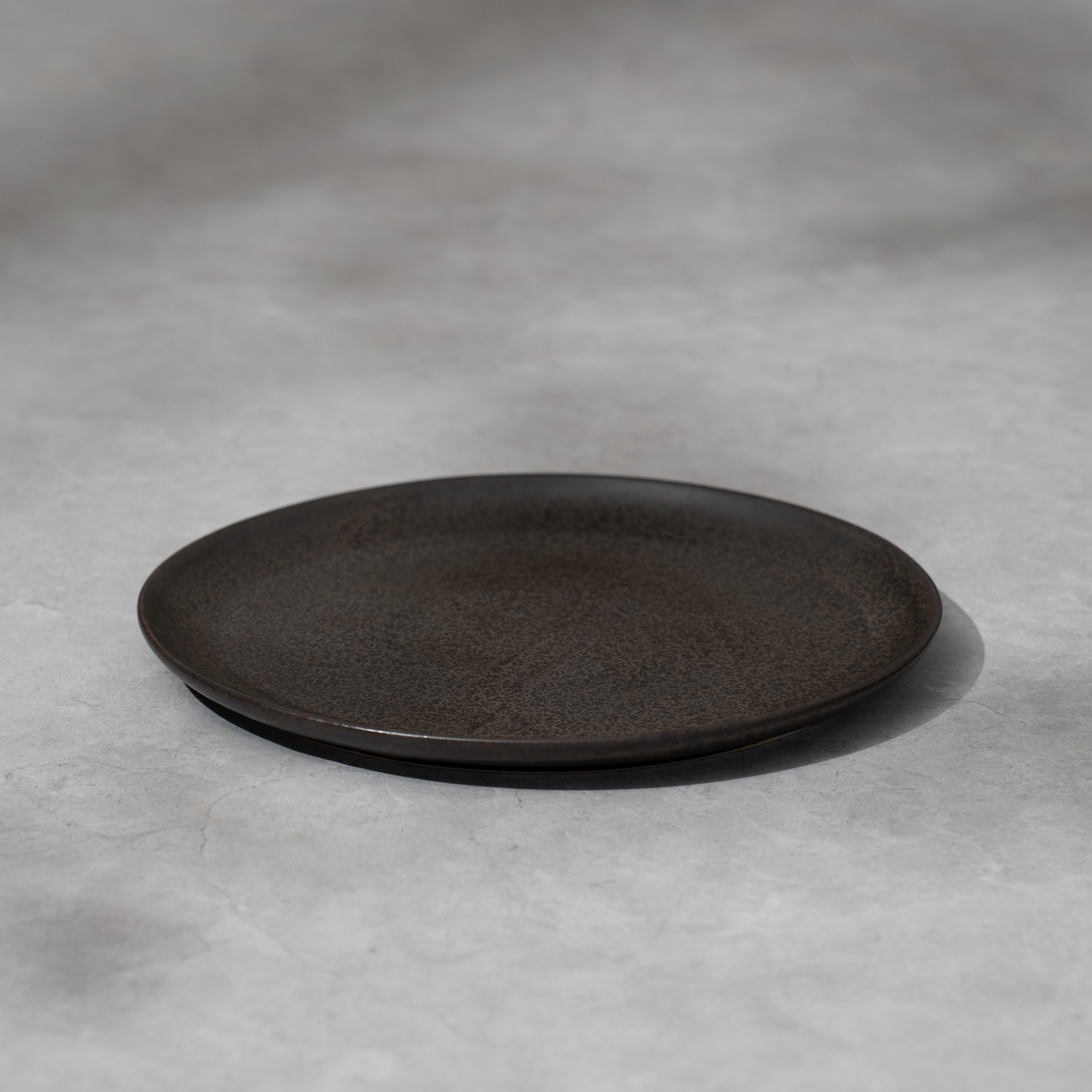 NOVA （ノヴァ）オーバルプレート 23cm（ブラック）【在庫終了】 – 皿