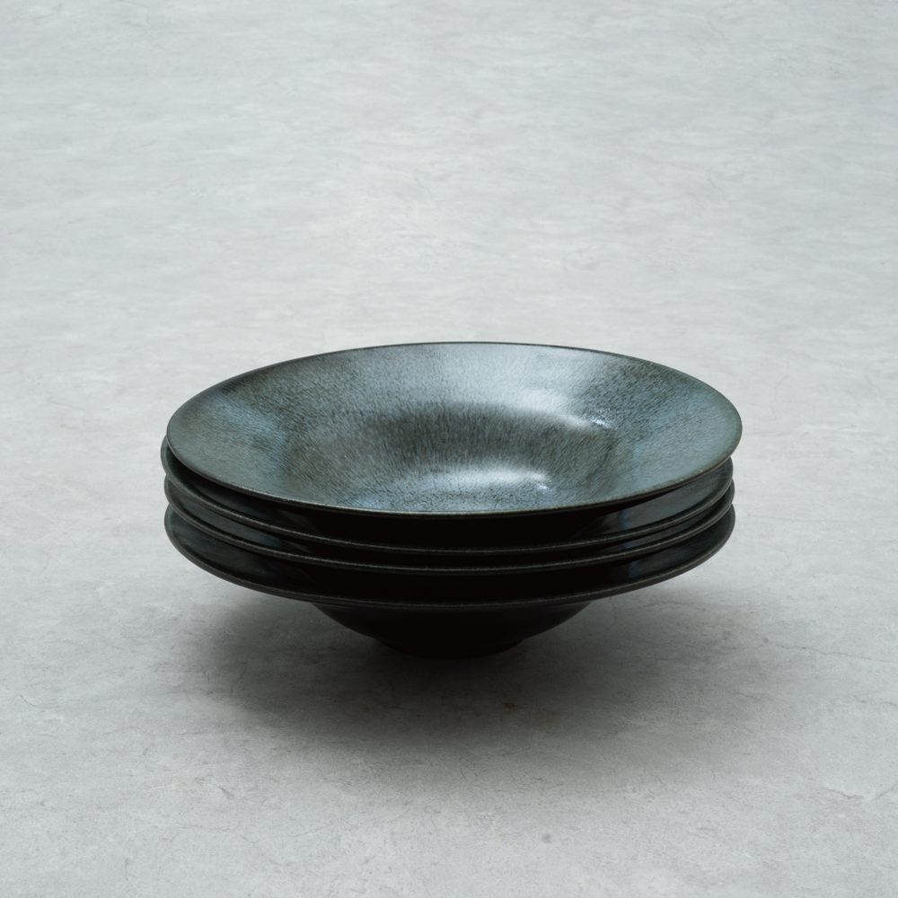 宙（sora） ワイドリムクーププレート21cm（グレー） – スープ・パスタ