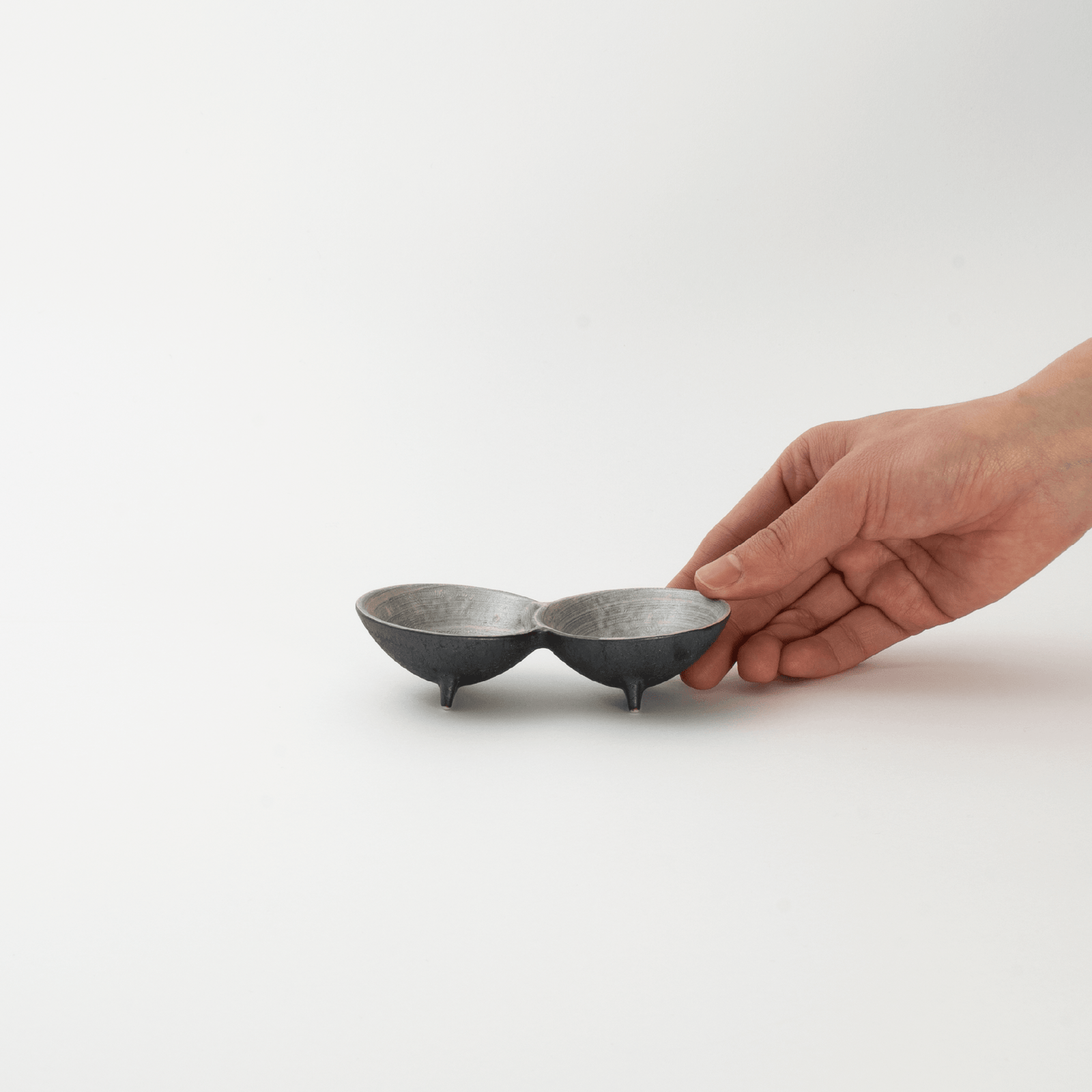 崇雪（shusetsu） 二連豆皿（シルバー） – 豆皿・小皿／皿・プレート